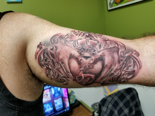 Tattoo Shop «Liberty Tattoo LLC», reviews and photos, 544 Deming Rd, Berlin, CT 06037, USA