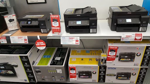 Office Supply Store «Staples», reviews and photos, 7708 Richmond Hwy, Alexandria, VA 22306, USA