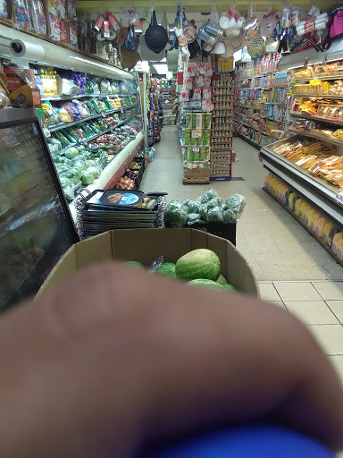 Grocery Store «Fernandez Supermarket-Trenton», reviews and photos, 634 Whittaker Ave, Trenton, NJ 08611, USA