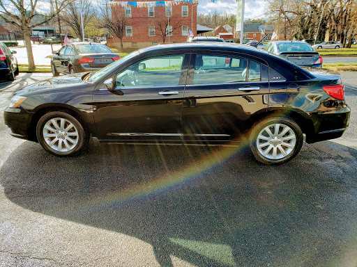 Used Car Dealer «Royal Pike Motors», reviews and photos, 411 N Commerce Ave, Front Royal, VA 22630, USA