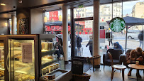 Atmosphère du Restaurant servant le petit-déjeuner Starbucks à Paris - n°1