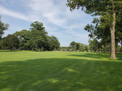 Golf Club «Spring Lake Golf Club», reviews and photos, 30 E Bartlett Rd, Middle Island, NY 11953, USA