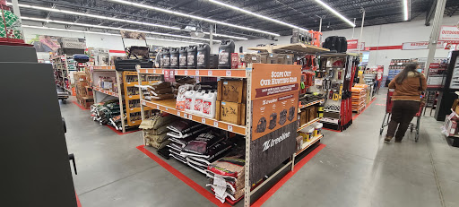 Home Improvement Store «Tractor Supply Co.», reviews and photos, 575 N Lapeer Rd, Oxford, MI 48371, USA