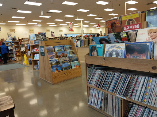 Book Store «Half Price Books», reviews and photos, 4999 Houston Rd, Florence, KY 41042, USA