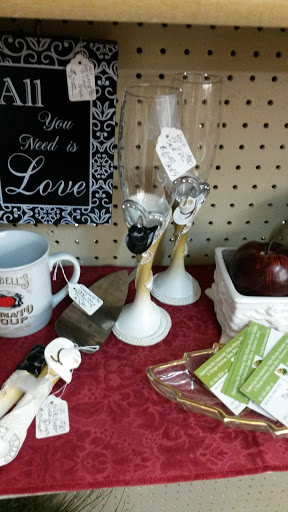 Hardware Store «Westlake Ace Hardware 032», reviews and photos, 2350 S Campbell Ave, Springfield, MO 65807, USA