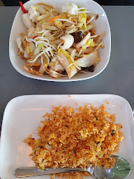 Photo n°102 de THAÏ SQUARE à Lescure-d'Albigeois ()