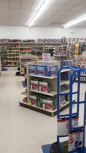 Hardware Store «Harbor Freight Tools», reviews and photos, 323 E Merritt Island Causeway, Merritt Island, FL 32952, USA