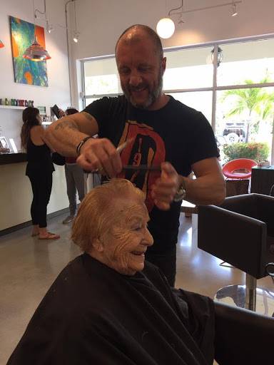 Beauty Salon «Zuka Beauty Lounge», reviews and photos, 15400 Biscayne Blvd, Aventura, FL 33160, USA