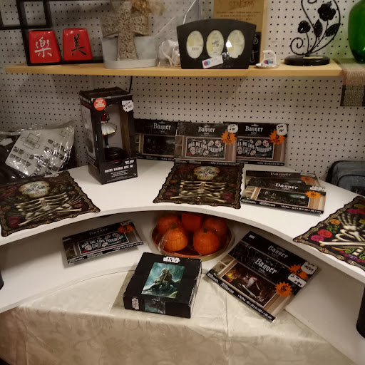 Flea Market «Traderbakers Flea Market», reviews and photos, 2080 Burton Ln, Martinsville, IN 46151, USA