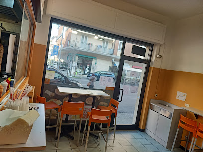 Chicken Pizza Kebab - Viale Dante Alighieri, 87, 29122 Piacenza PC, Italy