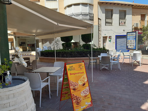 Cafetería Coctelería Maui - Av. Vega Baja, 2, 03170 Rojales, Alicante, España