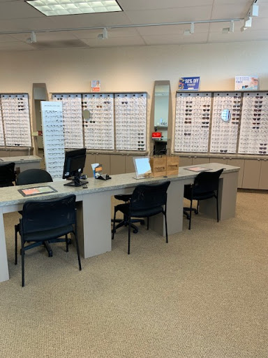 Eye Care Center «Clarkson Eyecare - Alton», reviews and photos, 1819 Homer M Adams Pkwy, Alton, IL 62002, USA