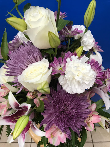 Florist «All Occasion Florist & Gifts», reviews and photos, 34125 Harper Ave, Charter Twp of Clinton, MI 48035, USA