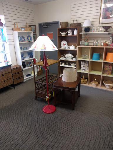 Thrift Store «The Sea Island Habitat for Humanity ReStore», reviews and photos, 3304 Maybank Hwy, Johns Island, SC 29455, USA