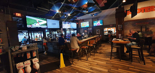 Shopping Mall «Vista Centre Shoppes», reviews and photos, 8462 Palm Pkwy, Orlando, FL 32836, USA