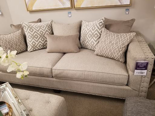 Furniture Store «Raymour & Flanigan Furniture and Mattress Store», reviews and photos, 2780 W Ridge Rd, Rochester, NY 14626, USA