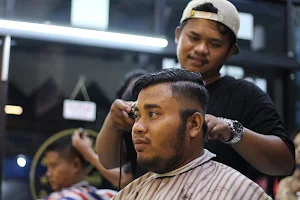 Denbagus.jr barbershop image