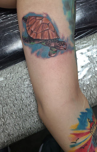 Explore marathon running tattoo ideas, creative tattoo ideas in Garden Grove, available at Dr. Tattoo Studio