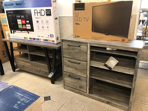 Furniture Store «Robinson Furniture», reviews and photos, 3180 E Jefferson Ave, Detroit, MI 48207, USA