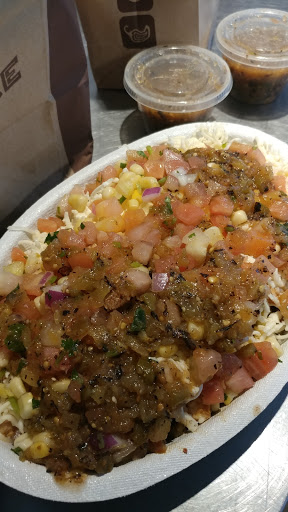 Mexican Restaurant «Chipotle Mexican Grill», reviews and photos, 32824 Woodward Ave, Royal Oak, MI 48068, USA