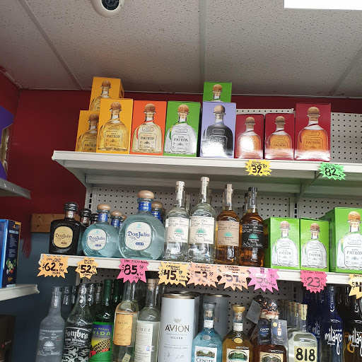 Liquor Store «Kenmore Liquor Store», reviews and photos, 323 Kenmore Ave, Buffalo, NY 14223, USA