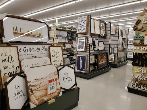 Craft Store «Hobby Lobby», reviews and photos, 5625 SE 15th St, Midwest City, OK 73110, USA
