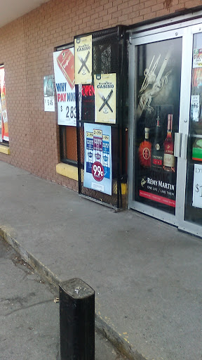 Grocery Store «B & T Convenient & Liquor Store», reviews and photos, 2704 Florence Blvd, Omaha, NE 68110, USA