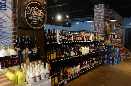 Liquor Store «Mt. Juliet Wine & Spirits», reviews and photos, 11344 Lebanon Rd, Mt Juliet, TN 37122, USA