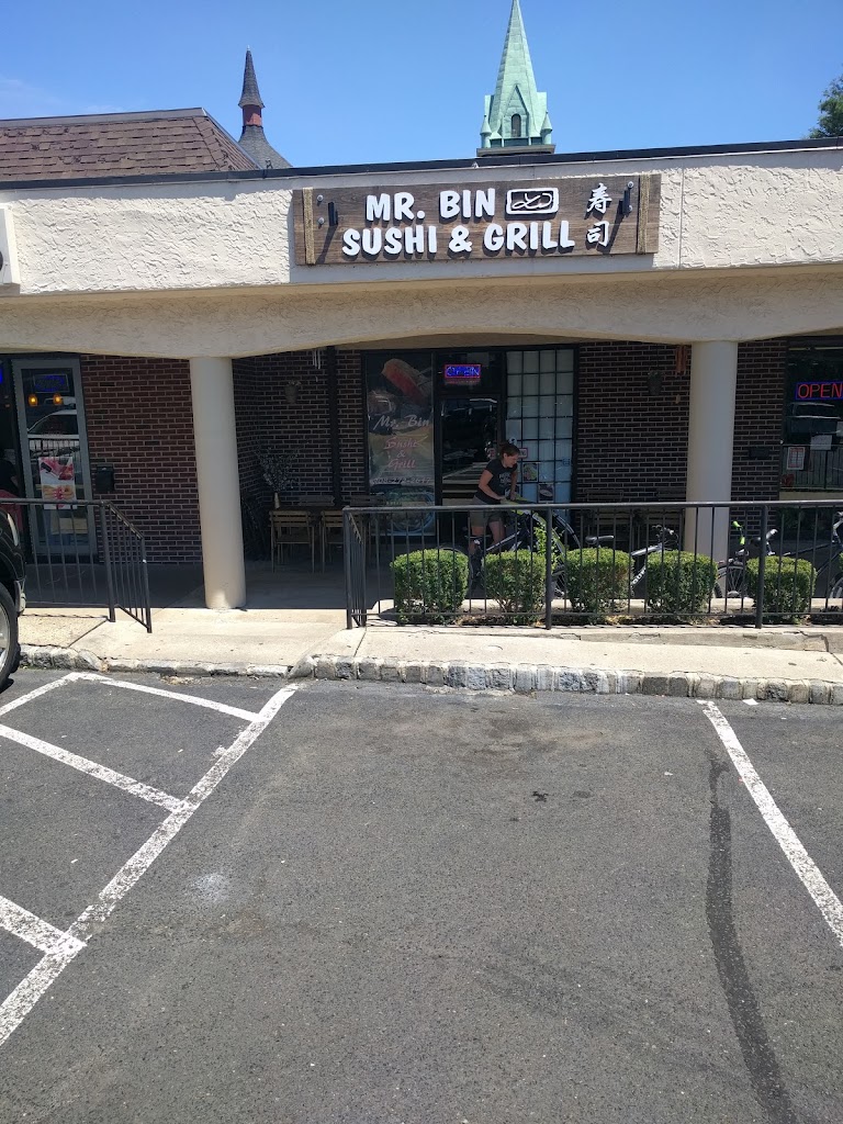 Mr. Bin Sushi & Grill 07016