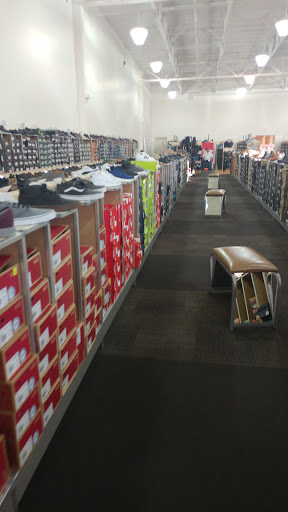 Shoe Store «DSW Designer Shoe Warehouse», reviews and photos, 12058 Lakewood Blvd, Downey, CA 90242, USA
