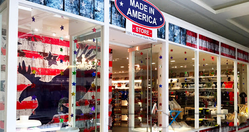 Made in America Store, 1 Walden Galleria Dr, Buffalo, NY 14225, USA, 