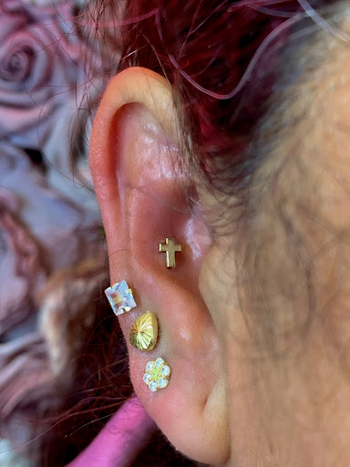 Explore lung tattoo ideas, creative tattoo ideas in Sanford, available at Luv Ink