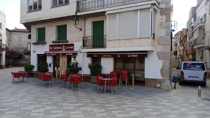Café Bar The Fountain - Plaça Esglesia, 9, 43141 Vilallonga del Camp, Tarragona, Spain