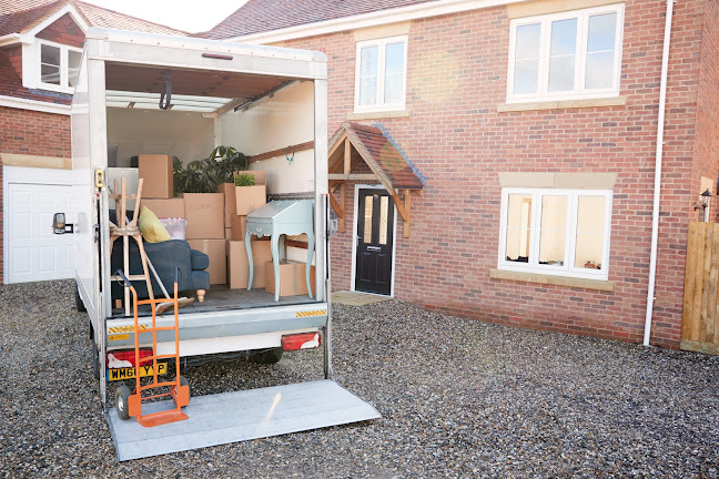 Haslam-Cooper Couriers and Removals - Derby