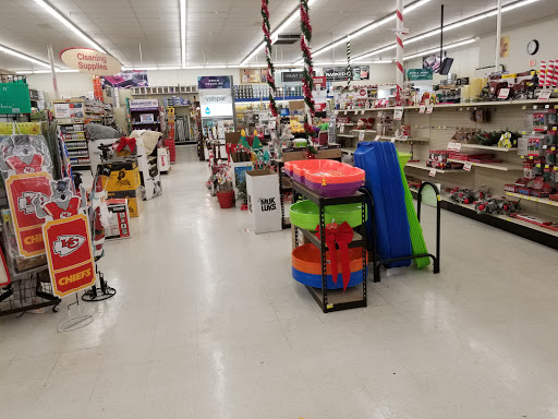 Hardware Store «Westlake Ace Hardware», reviews and photos, 2054 NW Topeka Blvd, Topeka, KS 66608, USA