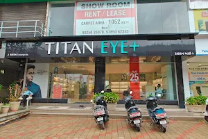 Titan Eye+ image