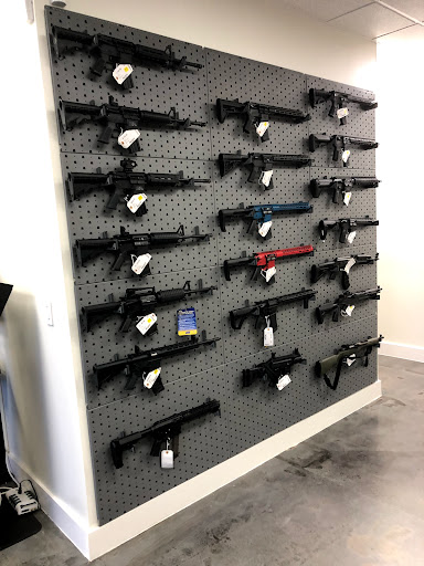 Gun Shop «Modern Outfitters», reviews and photos, 1632 South Irving Boulevard, Dallas, TX 75207, USA