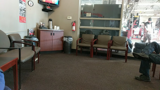 32525 Gratiot Ave, Roseville, MI 48066, USA