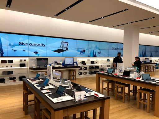 Computer Store «Microsoft Store», reviews and photos, 5015 Westheimer Rd A2421, Houston, TX 77056, USA