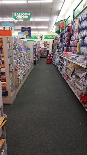 Dollar Store «Dollar Tree», reviews and photos, 31876 Castaic Rd, Castaic, CA 91384, USA