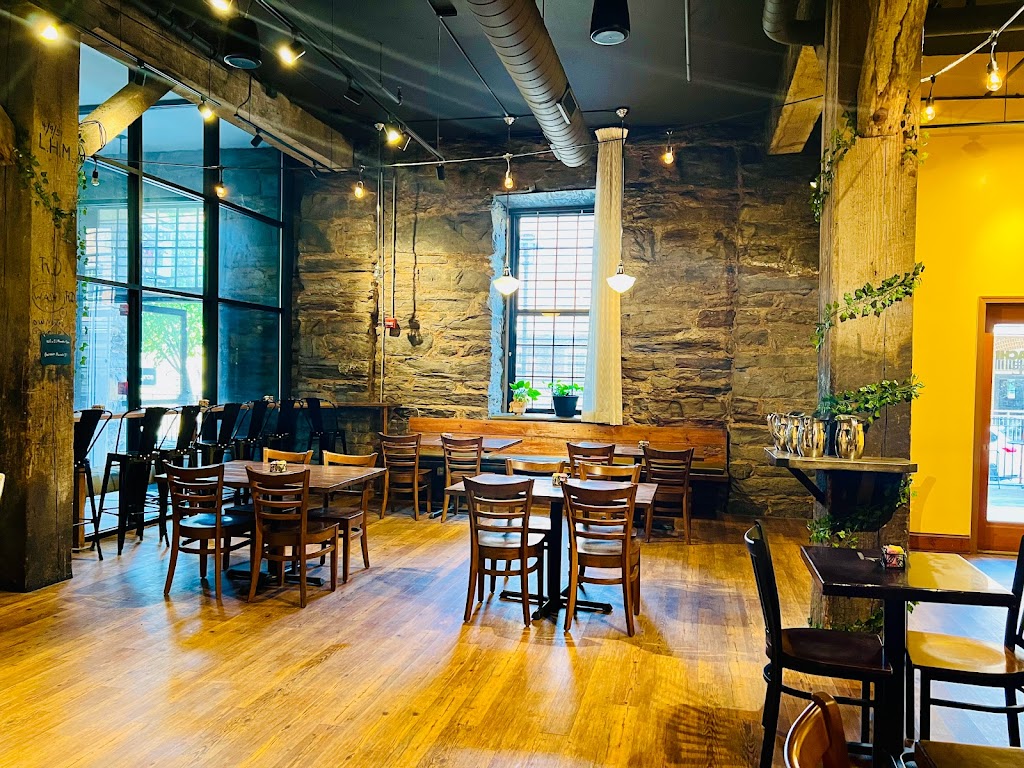 EL MARIACHI CAFE & RESTURANT 24504