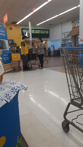 Department Store «Walmart Supercenter», reviews and photos, 1407 N Loop 336 W, Conroe, TX 77304, USA