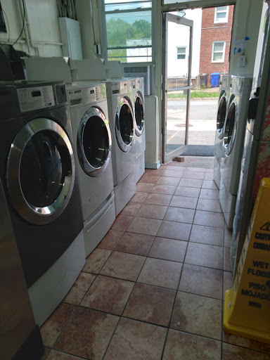 Laundromat «Clean All Laundromat & Dry Cleaner», reviews and photos, 5150 Wilson Blvd, Arlington, VA 22205, USA