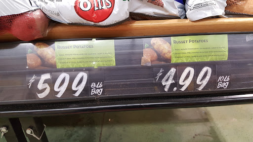 Grocery Store «Schnucks», reviews and photos, 1393 Big Bend Rd, Ballwin, MO 63021, USA