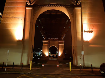 Story Bridge