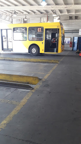 Opiniones de Centro de distribucion Gabriela. STP Santiago en La Pintana - Taller de reparación de automóviles