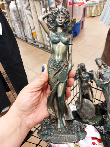 Thrift Store «Goodwill», reviews and photos