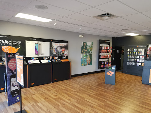 Telecommunications Service Provider «Boost Mobile Store», reviews and photos, 4031 N 24th St, Phoenix, AZ 85016, USA