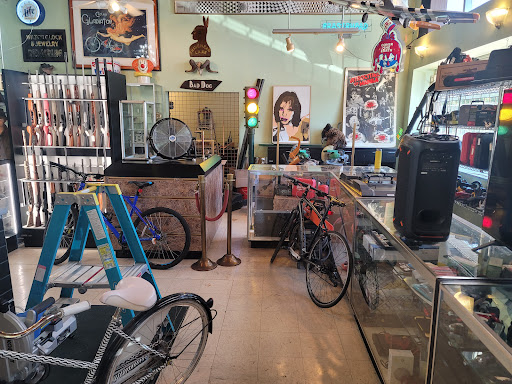 Pawn Shop «The PawnStore», reviews and photos, 3005 Douglas Ave, Des Moines, IA 50310, USA