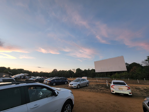 Drive-in Movie Theater «Delsea Drive-In Theatre», reviews and photos, 2203 S Delsea Dr, Vineland, NJ 08360, USA